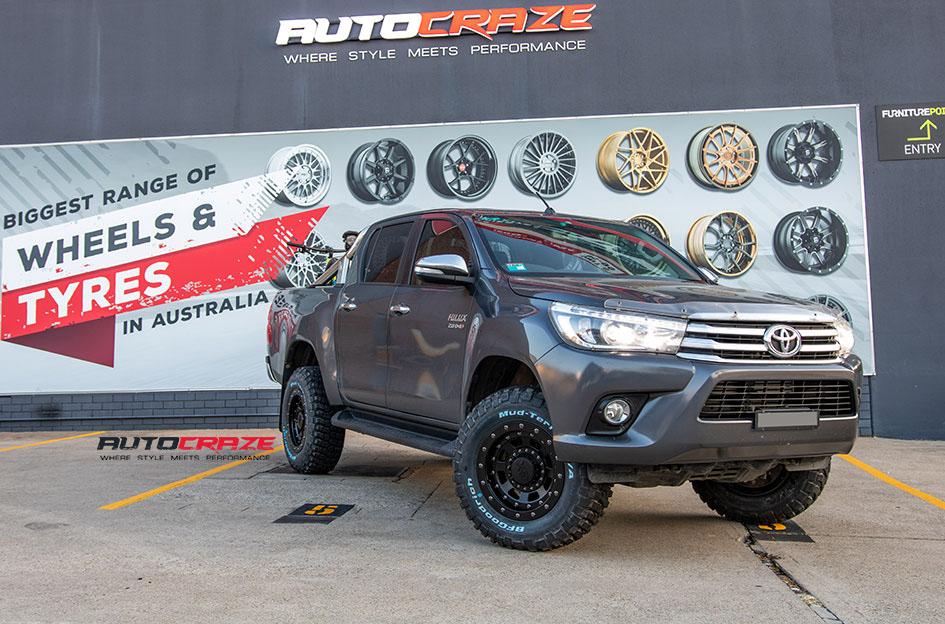 TOYOTA HILUX N80 4WD FMJ XD SATIN BLACK